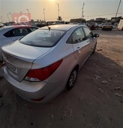 هیوندای ئەکسنت